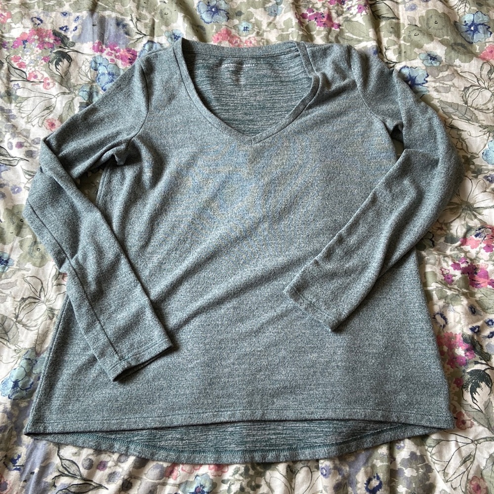 AEO super soft sweater